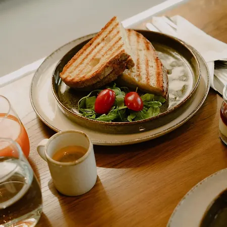 Mones Frühstückspension Kastraki