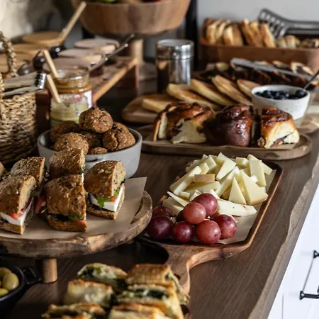 בית הארחה Mones 3*