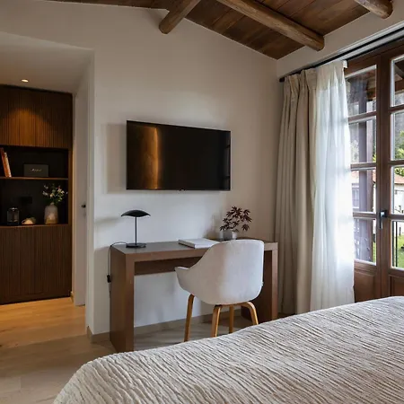 Mones Πανσιόν 3*