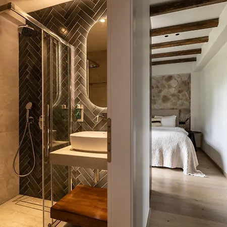 בית הארחה Mones