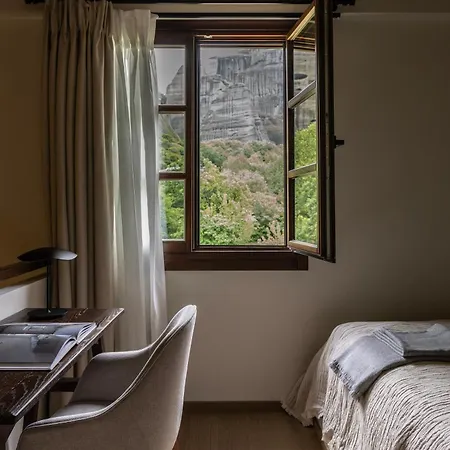 בית הארחה Mones