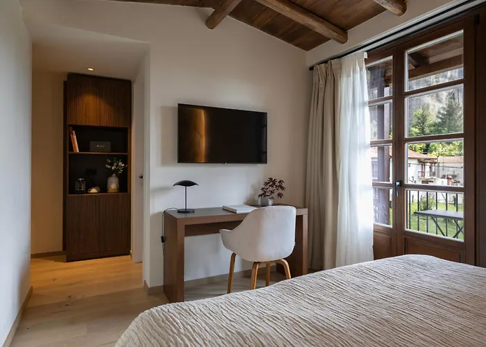 Mones Πανσιόν 3*