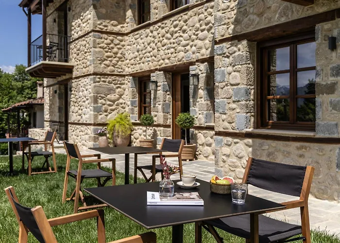 Mones Πανσιόν Καστράκι